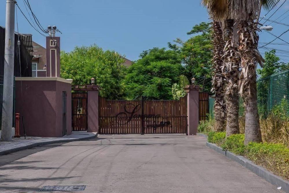 New Kingston Guest Apt At Sonoma Estate Exterior photo